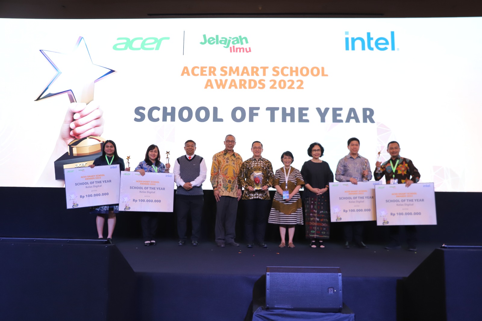 Kemeriahan penyelenggaraan Acer Smart School Awards 2022 saat mengumumkan para pemenang dalam kategori School of The Year
